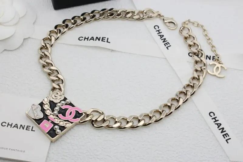 chanel collier pour femme s_1224143